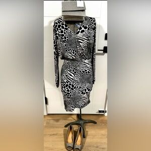 Michael Kors Black n White Stretch - Tummy Friendly/Control (L) BNWT